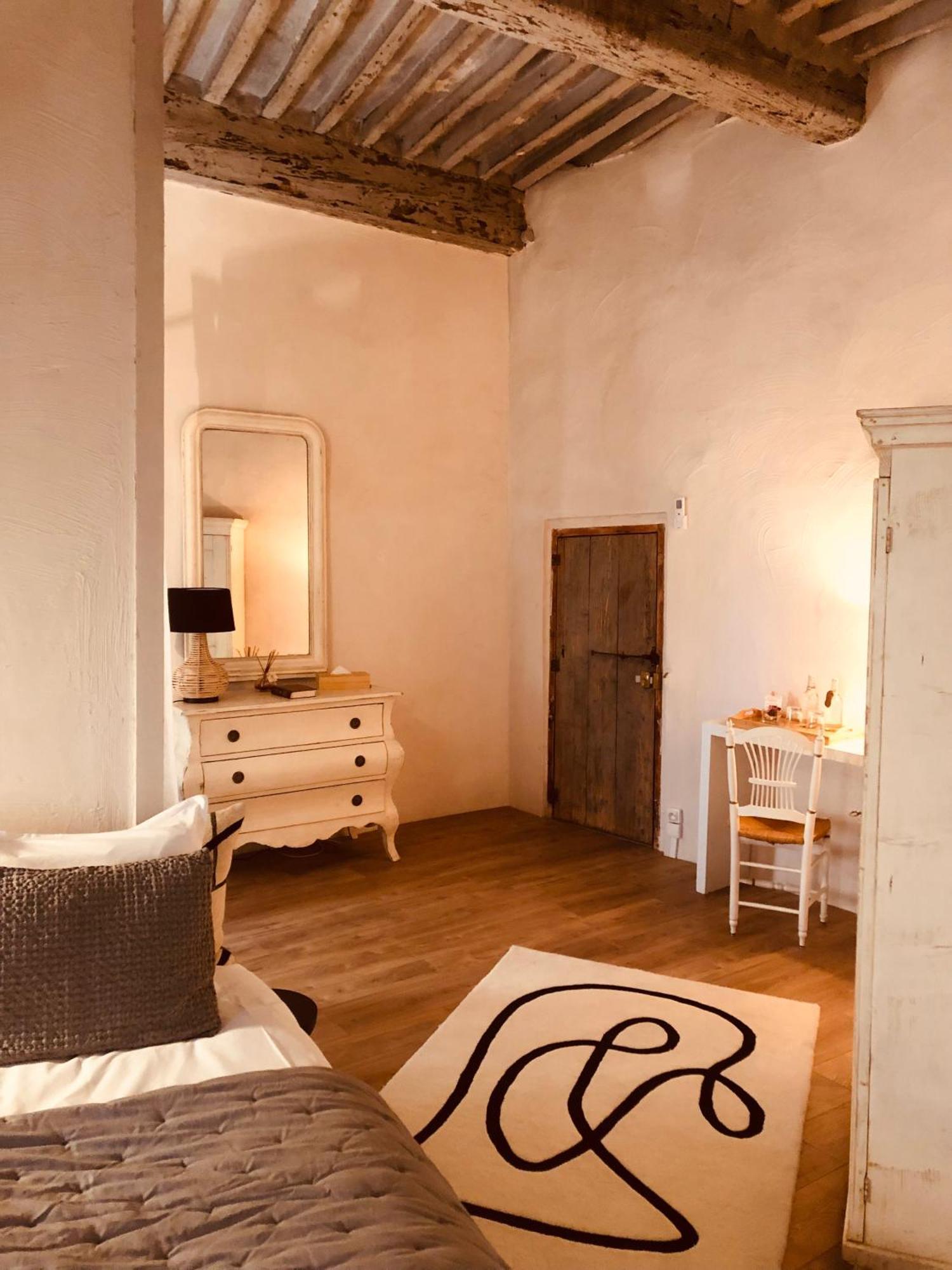La Chapelle Sur La Sorgue Bed & Breakfast LʼIsle-sur-la-Sorgue Eksteriør bilde