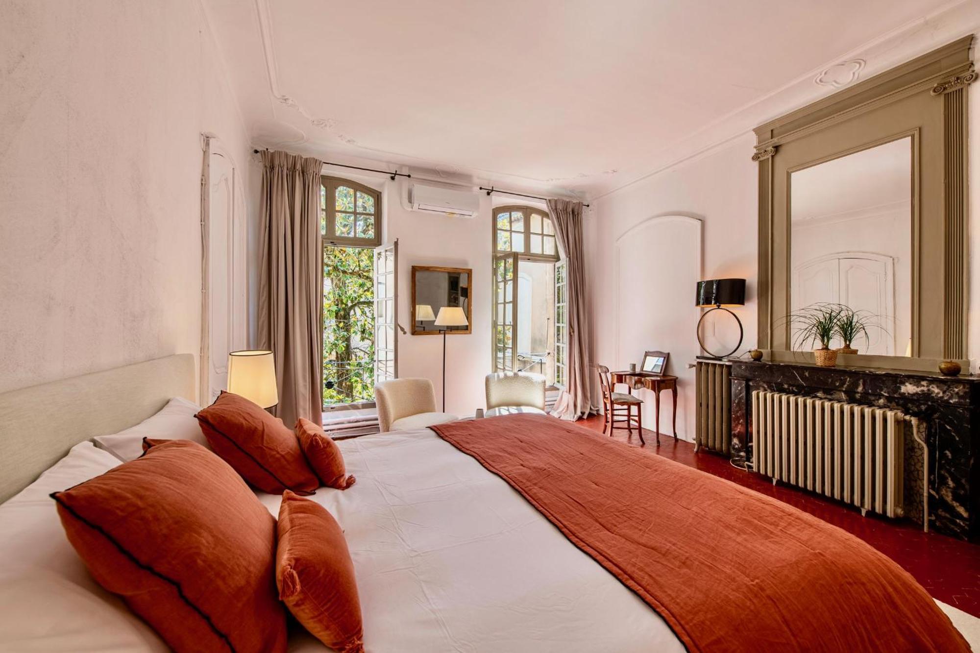 La Chapelle Sur La Sorgue Bed & Breakfast LʼIsle-sur-la-Sorgue Eksteriør bilde